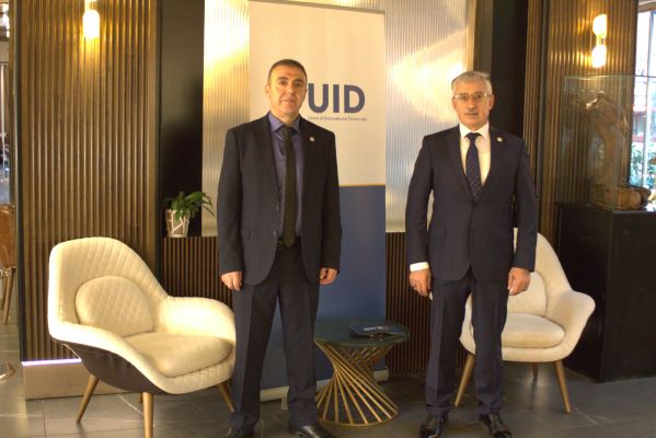 Uluslararası Demokratlar Birliği Romanya temsilciliği iftar yemeği verdi