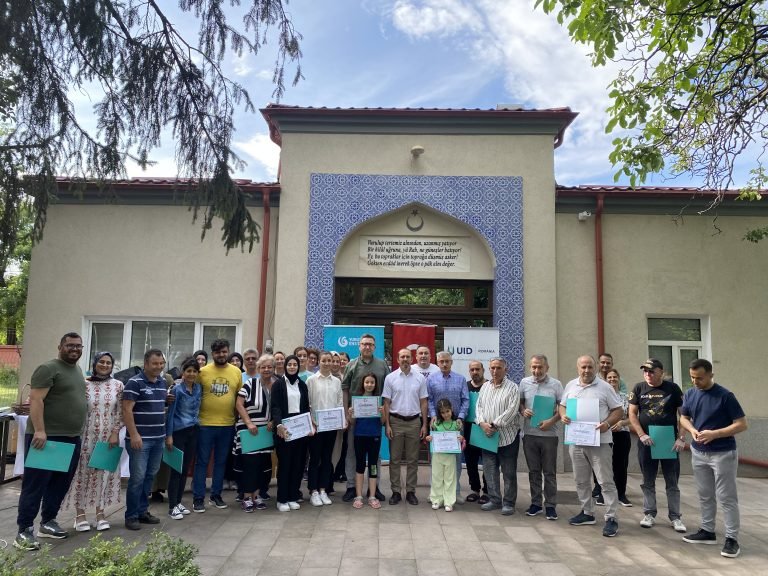 Bükreş Türk Şehitliği bakım ve onarım çalışması yapıldı