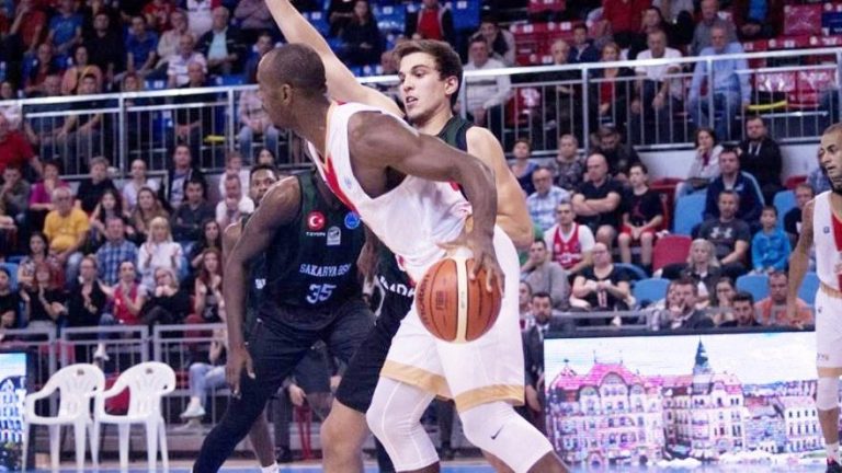 Basketbol’da, Adatıp Sakarya Romanya’dan hüzünlü ayrıldı