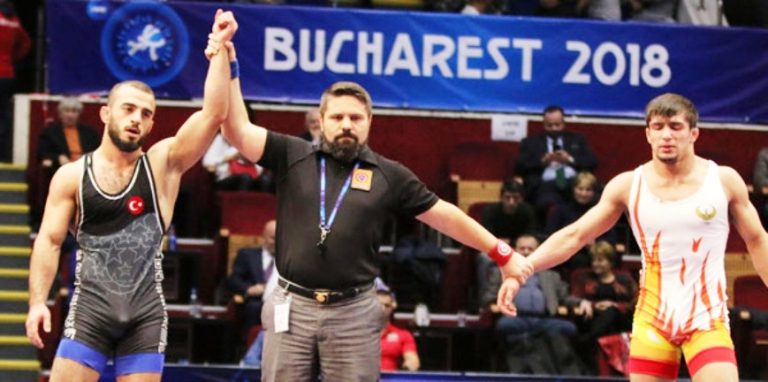 Bir madalya da Enes Uslu’dan