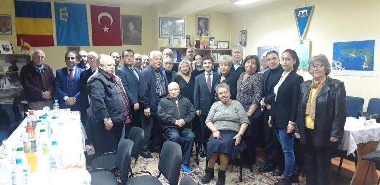 Büyükelçi Ertaş,Tatar Türkleri Birliği ile vedalaştı