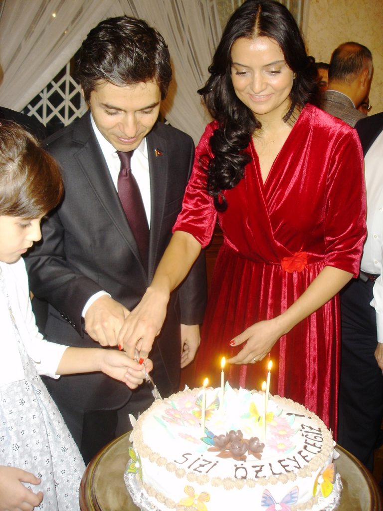 Büyükelçi Ertaş’tan veda resepsiyonu