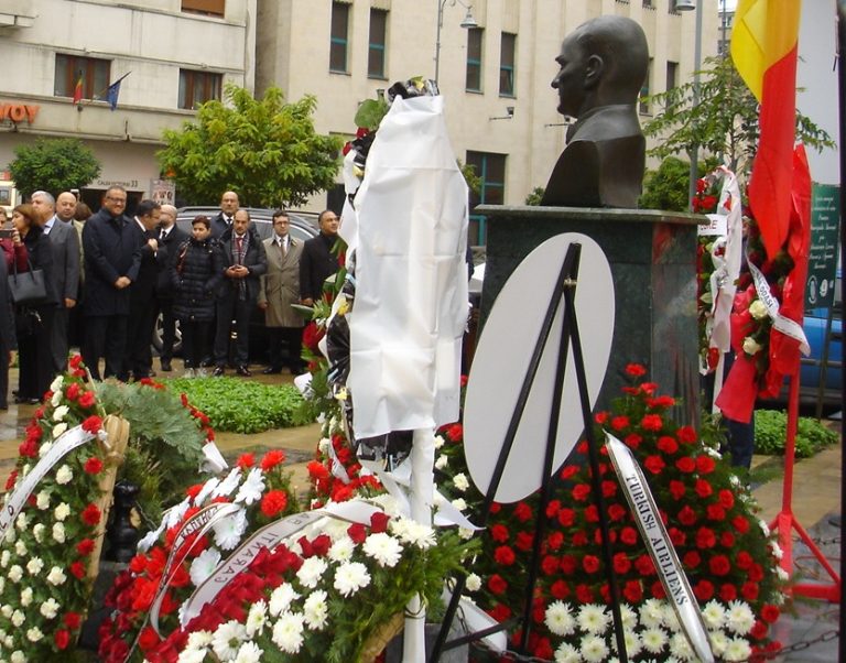 Büyükelçi Ertaş’tan 10 Kasım Mesajı