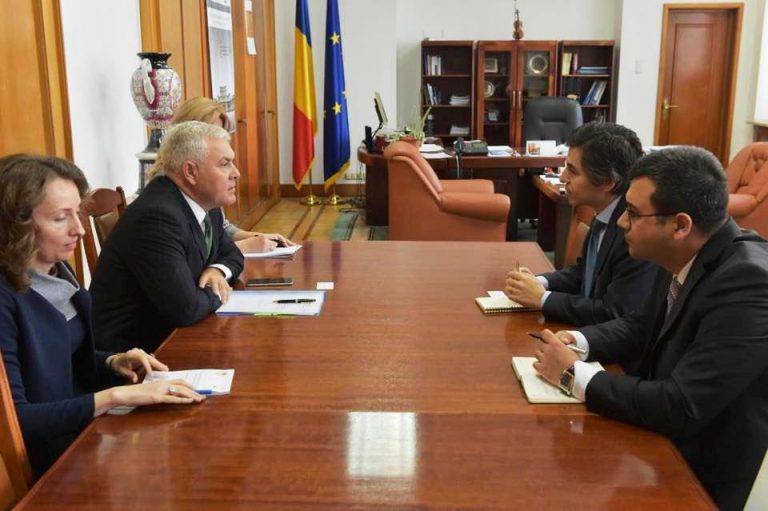 Büyükelçi Ertaş’ın Meclis ziyareti