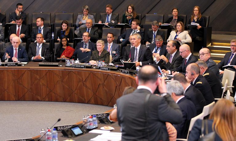 Çavuşoğlu Meleşcanu ile görüştü