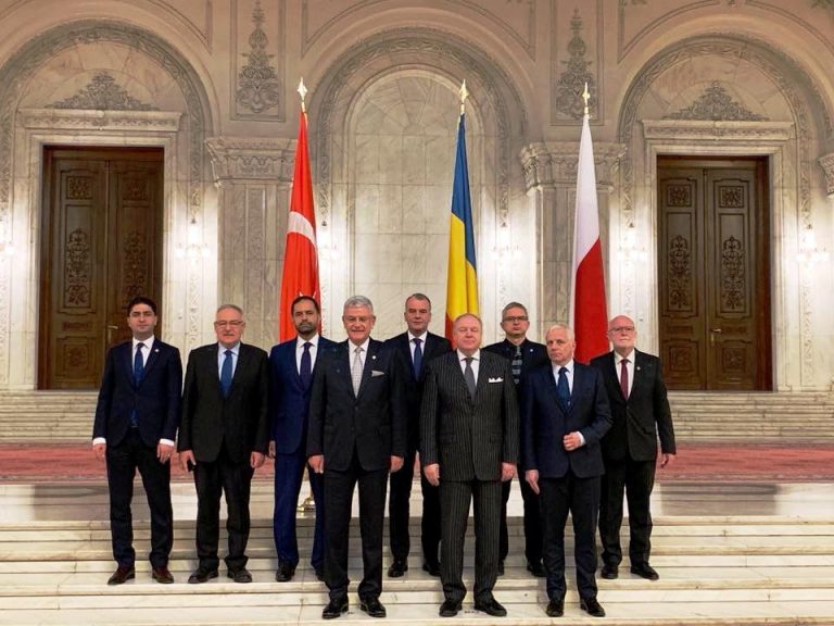 Üçlü işbirliğinde parlamentolar devrede