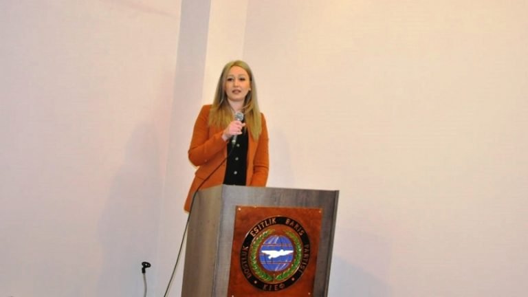 Batı Trakya Türklerinin partisine yeni başkan seçildi