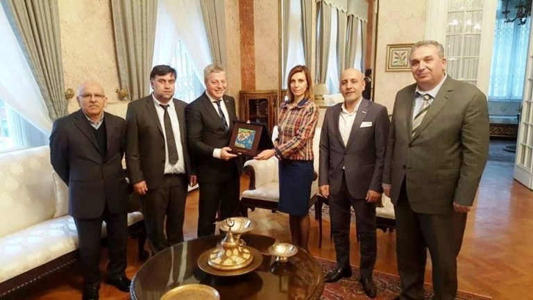 Müsiad heyeti Büyükelçi Aramaz’ı ziyaret etti