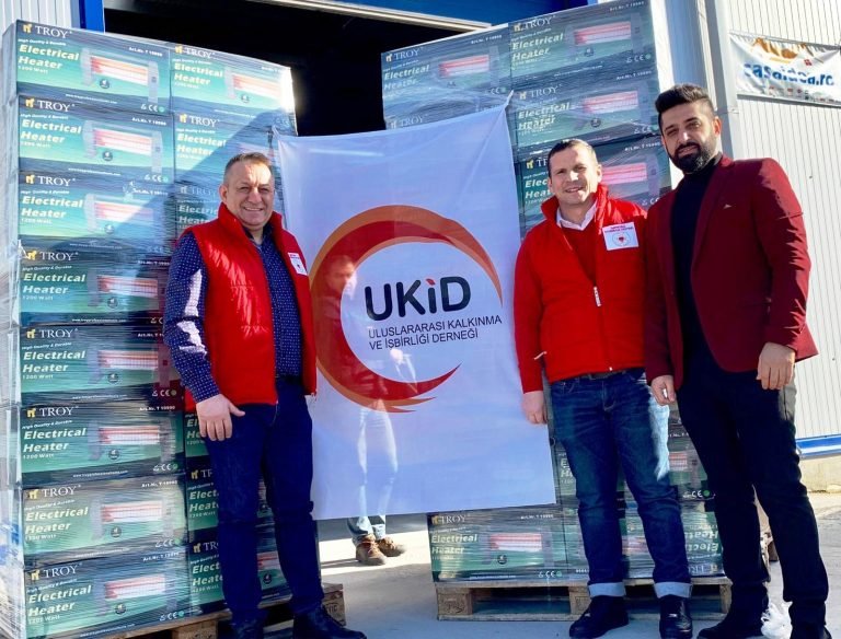 UKİD’den yoksullara kış yardımı