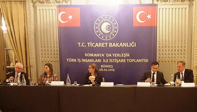Ticaret Bakanı Pekcan istişare toplantısına katıldı
