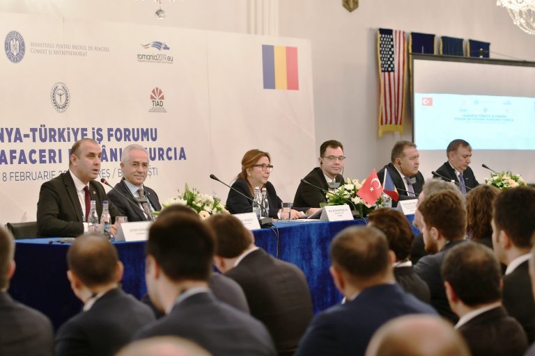 Bükreş’te ‘Romanya- Türkiye İş Forumu’ yapıldı