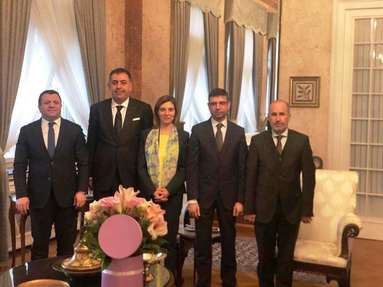 Eski başkanlardan Büyükelçi Aramaz’a ziyaret