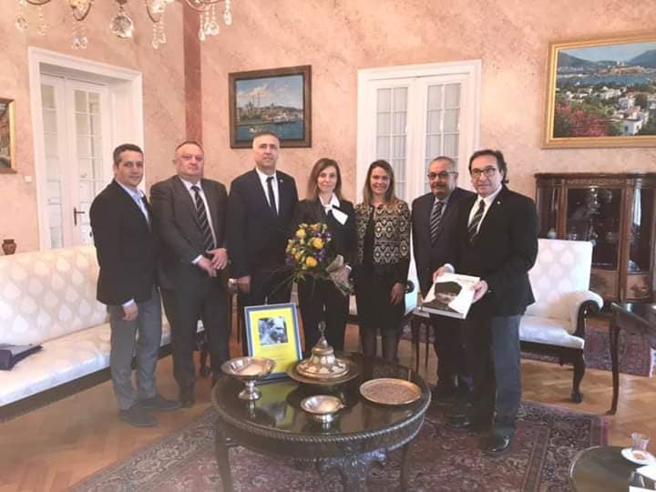 Fenerbahçeliler’den Büyükelçi ziyareti