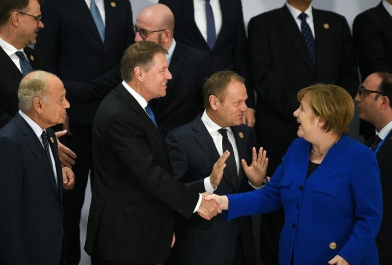 Iohannis, AB – Arap Birliği Zirvesi’ne katıldı