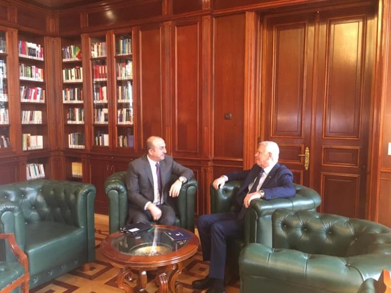 Çavuşoğlu’nun Bükreş temasları