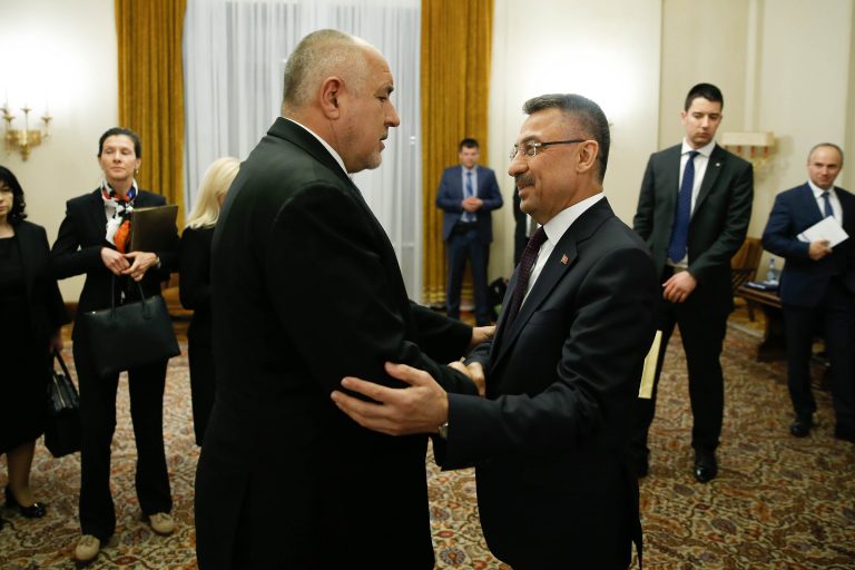 Oktay, Bulgaristan Başbakanı Borisov ile görüştü