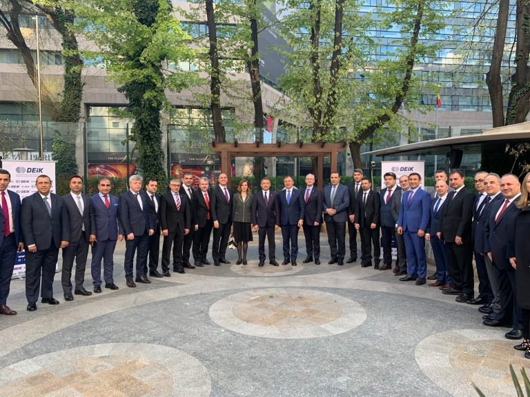 Oktay, ticaret hacmi çıtasını yükseltti