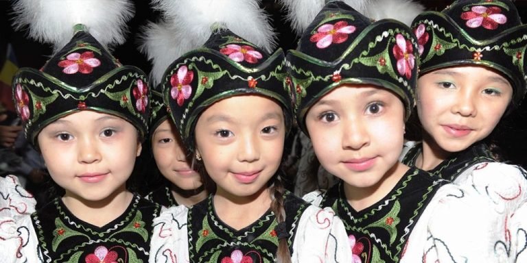 23 Nisan çocuk şenlikleri