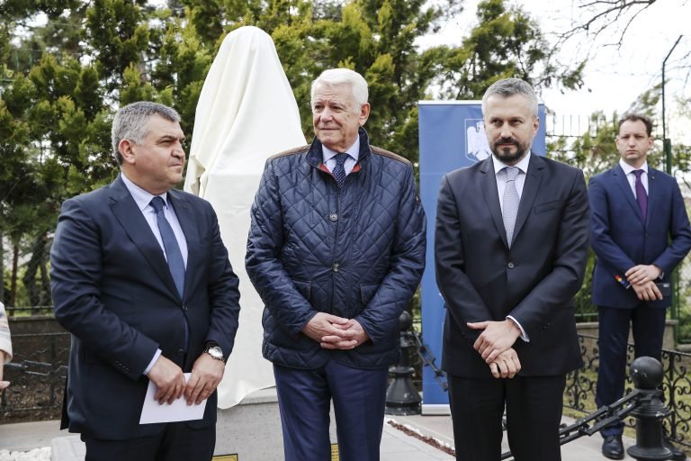 Ankara’da ‘Titulescu Anıtı’