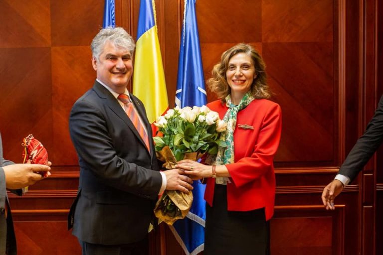 Büyükelçi Aramaz, Köstence’de temaslarda bulundu