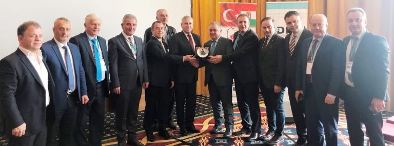 DKİB Bükreş’ten sonra Macaristan’da iş forumu düzenledi