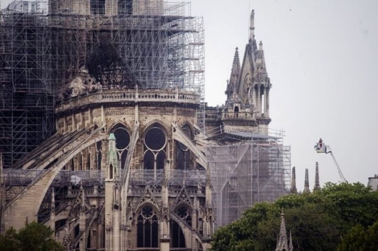 Firea, maaşınının yüzde 10’unu bağışlayacak