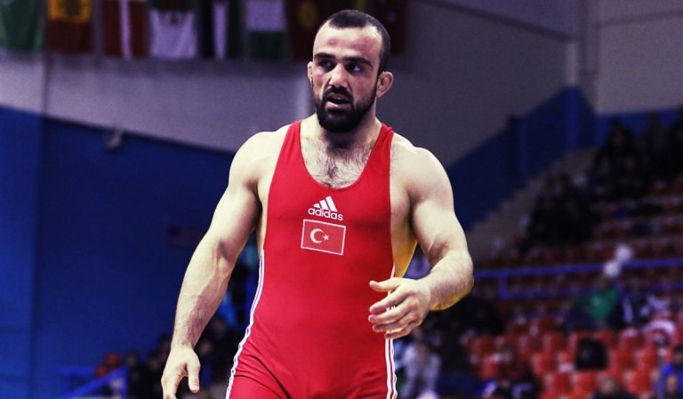 Yakup Gör’ün Bükreş’teki sorumluluğu büyük