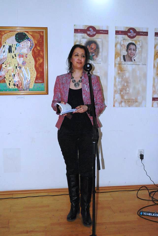 Şair Uzunmehmetoğlu Galati’de kitabını tanıttı