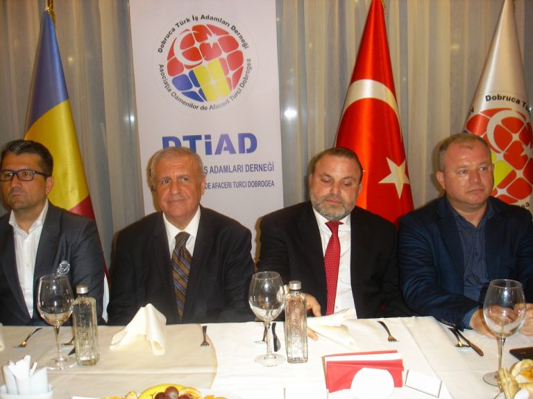 DTİAD’dan iftar yemeği