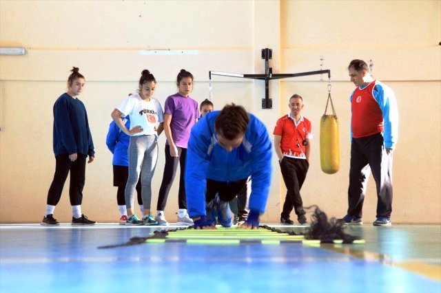 Romanya’yı sallayacaklar