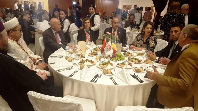 TİAD İftar yemeği verdi