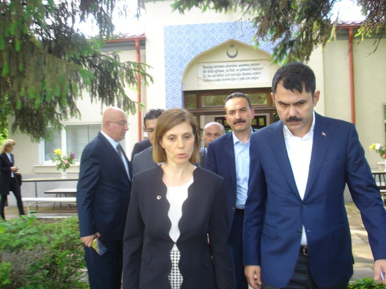 Bakan Kurum’un Bükreş temasları