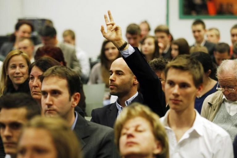 Romen işadamları endişeli