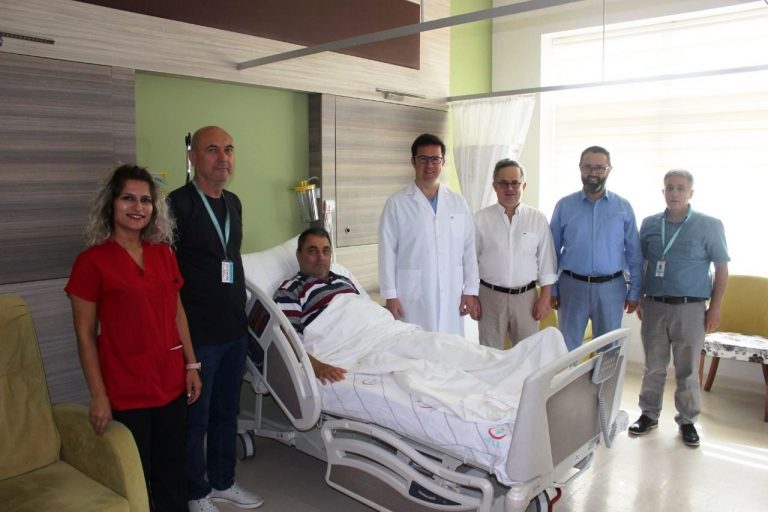 Romen hasta damar tıkanıklığını Kocaeli’nde çözdü