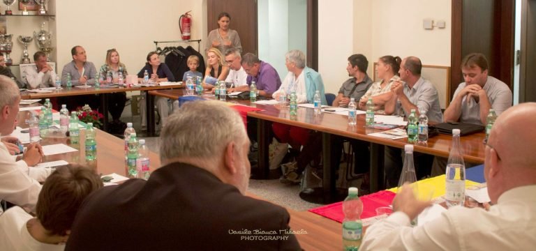 4 milyon Romen ülkesini terk etti