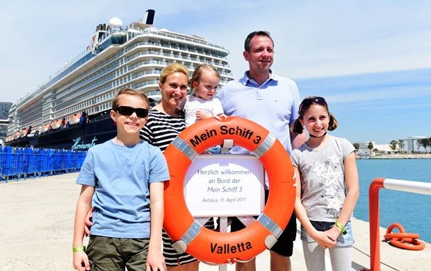 Antalya turist sayısında düşman çatlatıyor