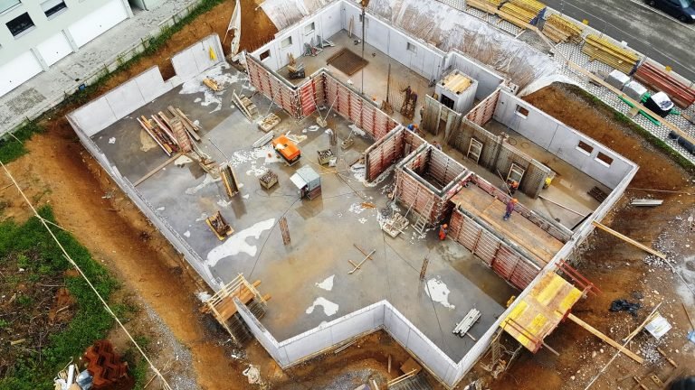 Mayıs’ta inşaat üretimi en fazla Romanya’da düştü