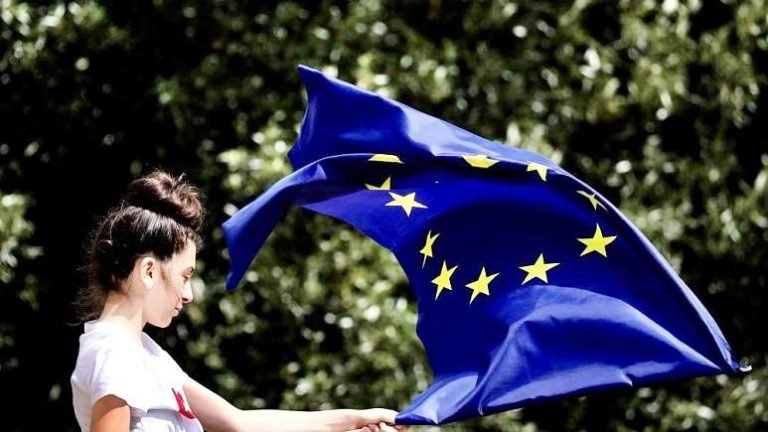 Avrupa Birliği’ne güven son 5 yılın en yüksek seviyesinde