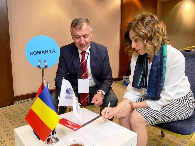 Romanya Türk toplumunun sorunları  ve çözüm önerileri Ankara’da tartışıldı