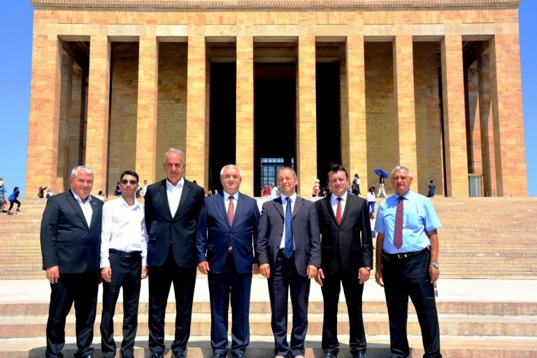 Balkan Türkleri vatandaşlık istiyor