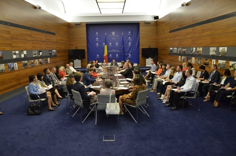 Brexit, Romanya’da masaya yatırıldı