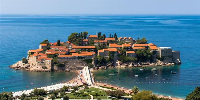 .. ve Türkler Karadağ’ı keşfetti!