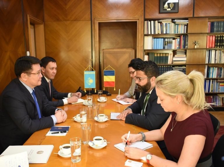Yeni Kazakistan Büyükelçisi göreve başladı