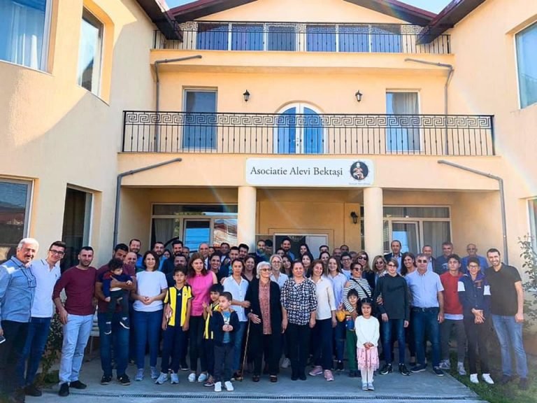 Alevi Bektaşi Derneği kuruldu