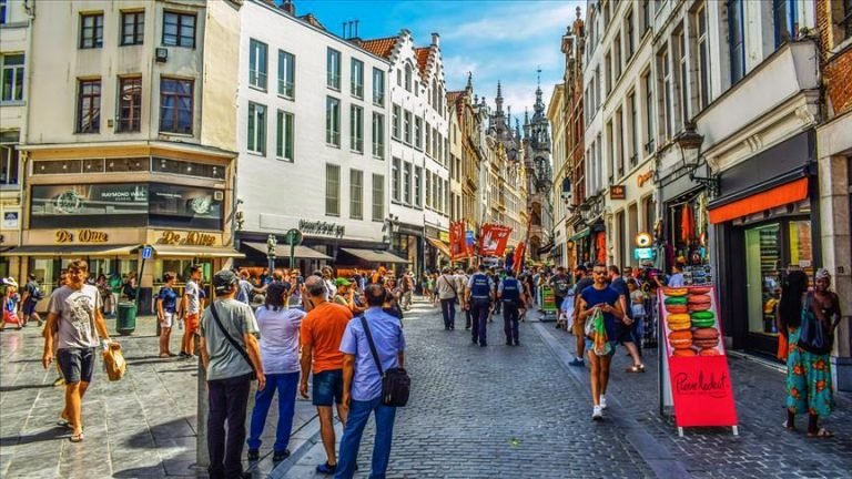 AB fuhuş batağında