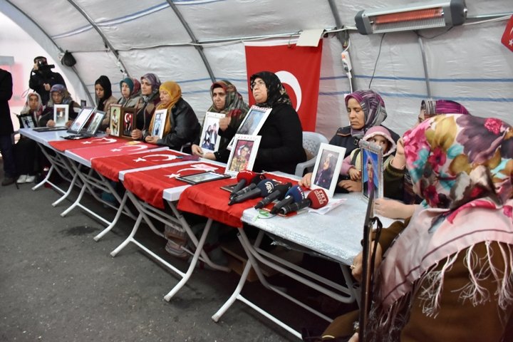 Büyükelçilerden diyarbakır annelerine ziyaret sayfa 1