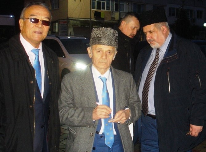 ‘Kan dökmeden hak arayan tek toplum’