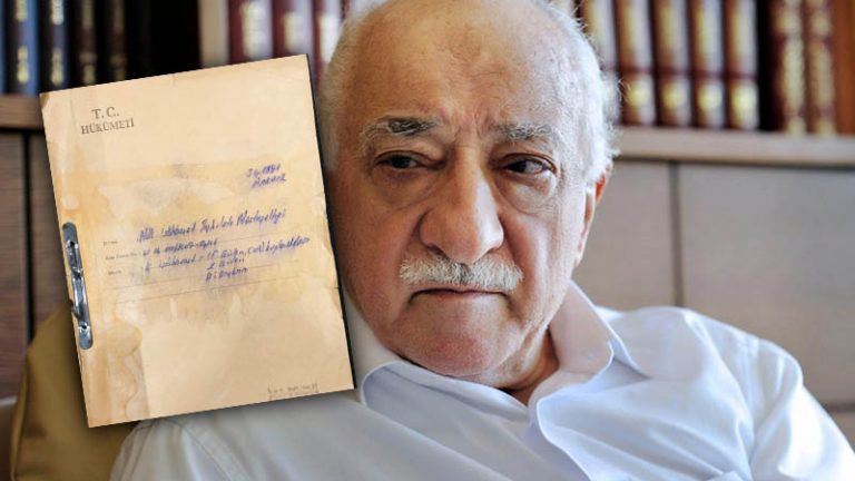 Romanya’da,  FETÖ parasını tatlı bularak onlarla ticaret yapan gafillere ithaf olunur:  FETULLAH MİT RAPORUNA GÖRE 59 YILDIR CIA’YA HİZMET EDİYORMUŞ!