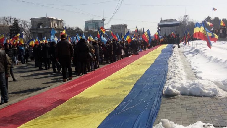 HAMDİ YILMAZ -Prut’un iki yakası !