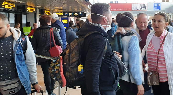 1,5 milyon Rumen eve dönüyor